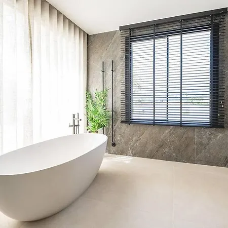 Villa Modern 4 Beds Luxe 550m To Las Canas Beach!